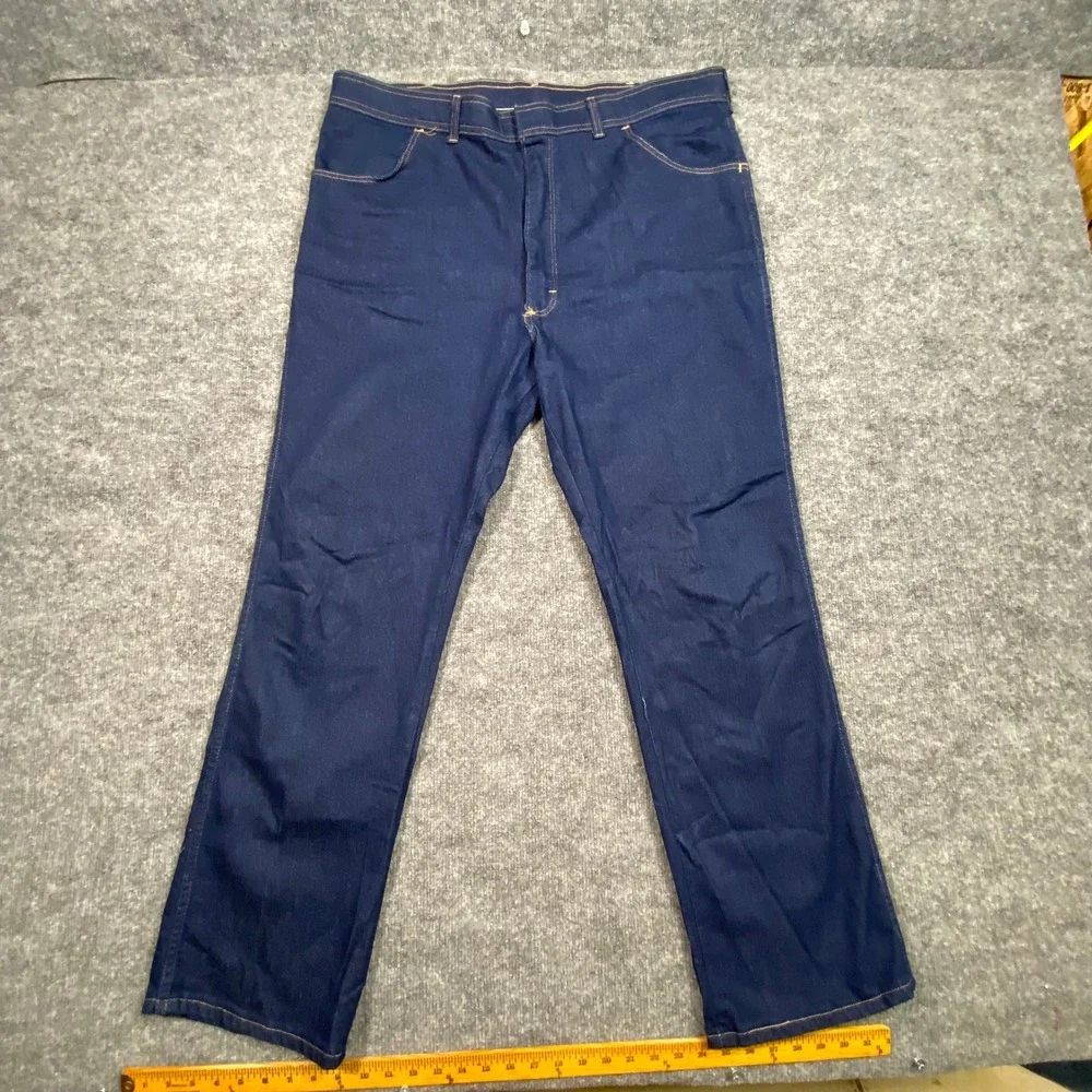 Vintage Wrangler Mens 42x32 Blue Straight‎ Leg Jeans Made in USA High Rise Denim